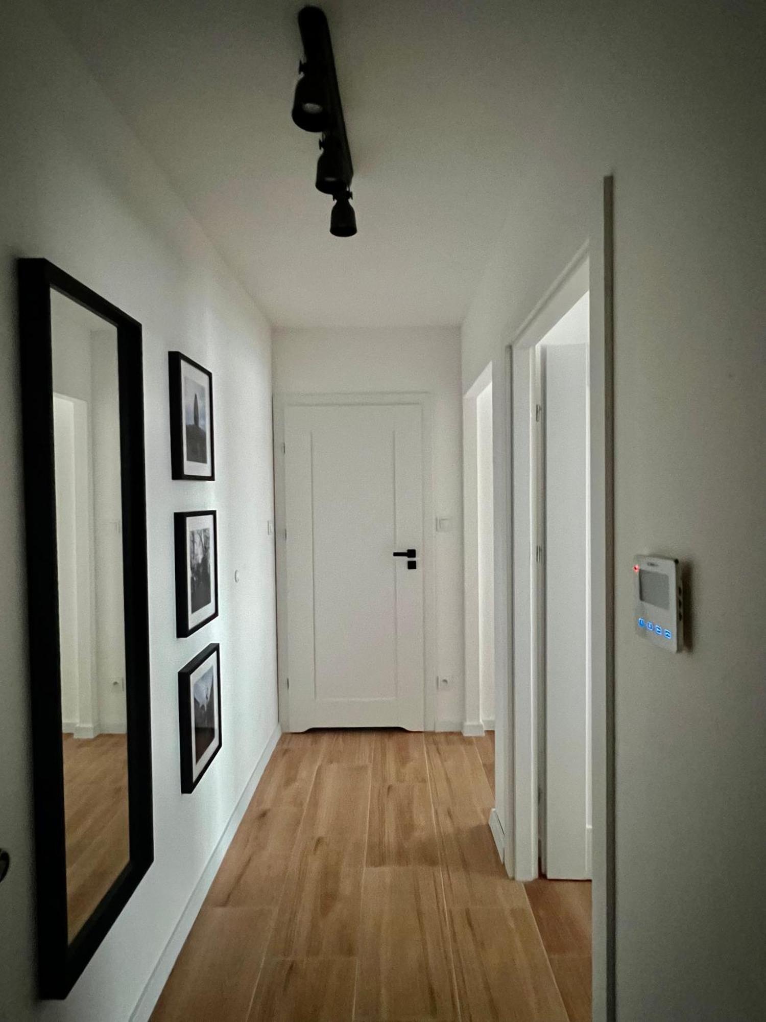 Apartament Przytuly 4, Self Check In, Parking, Blisko Lotniska 제수프 외부 사진