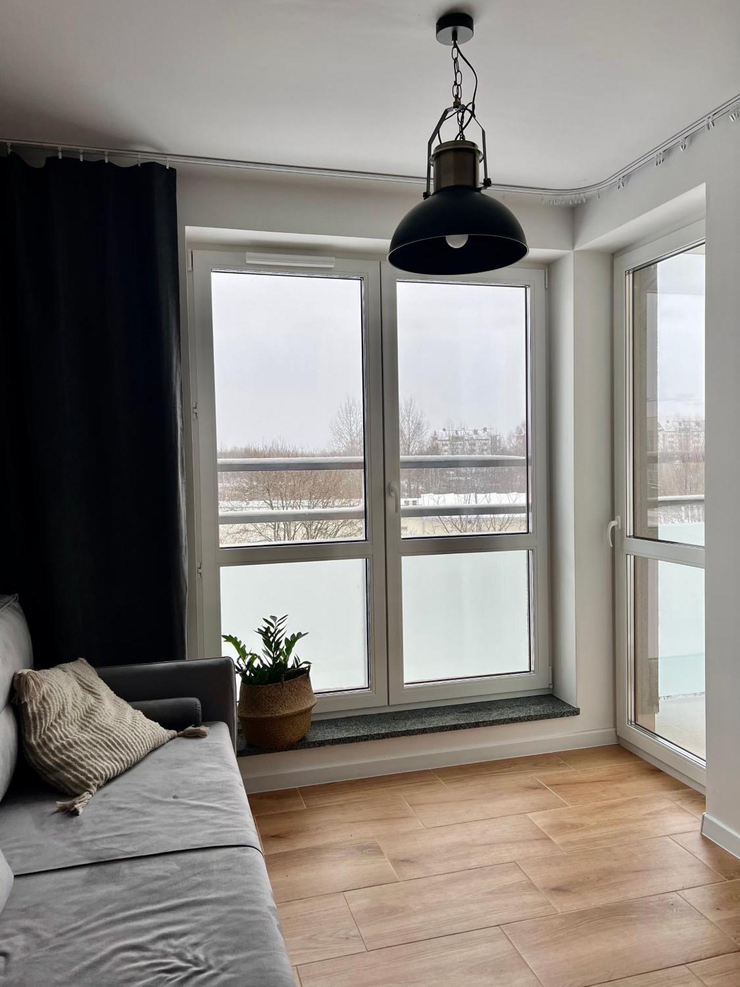 Apartament Przytuly 4, Self Check In, Parking, Blisko Lotniska 제수프 외부 사진